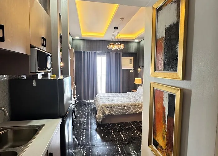 Ec Haven Modern Cozy Near Malls And Transport Terminals With Wifi Netflix Balcony Cebu